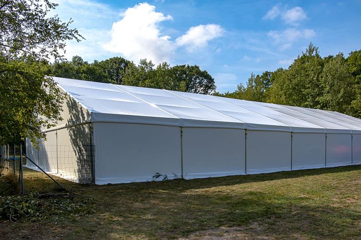 Party stan 10×15 m – řešení pro akce pod širým nebem